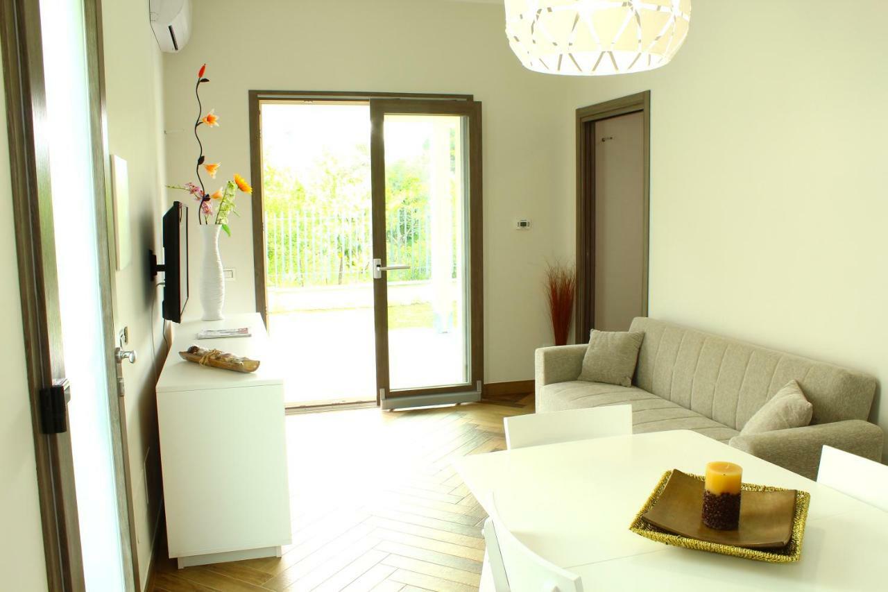 Suite Capaci Esterno foto